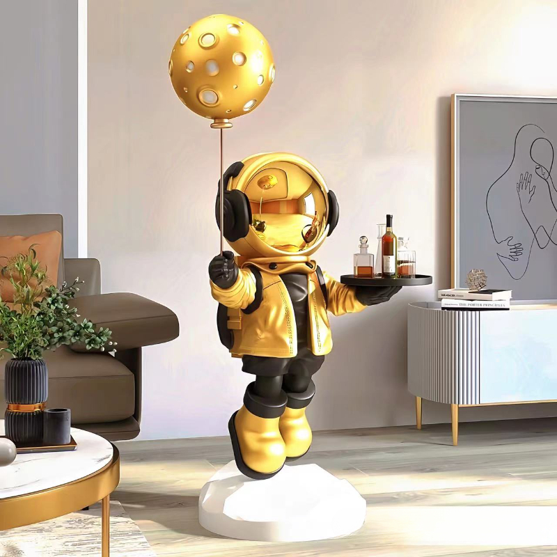 Smart Home Speaker - Large Creative Astronaut Floor-standing Storage Ornaments,